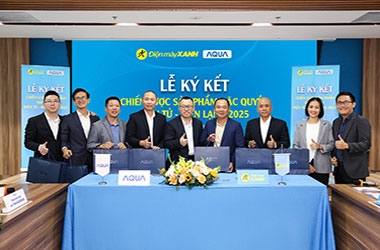 Aqua ra mắt loạt tủ lạnh tích hợp tính năng 'lấy nước ngoài'