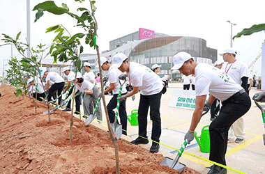 Aeon Mall Thanh Hóa nhận chứng nhận công trình xanh LOTUS