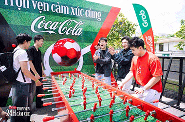 Hàng vạn người cùng 