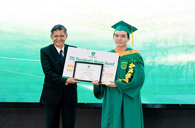 Trường Đại học Tân Tạo tổ chức lễ tốt nghiệp năm 2026