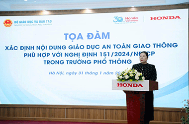 Tọa đàm xây dựng tài liệu giáo dục an toàn giao thông trong trường học