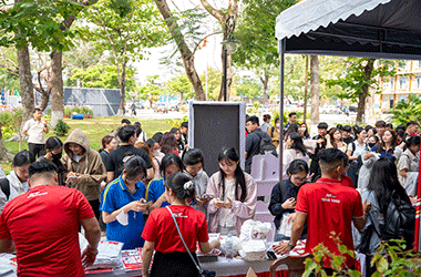 J&T Express thu hút lao động trẻ, thúc đẩy trải nghiệm số tại LOGFAIR 2026