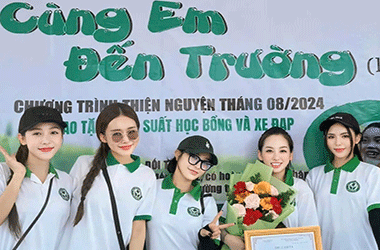 Nhóm thiện nguyện Minh Phước được vinh danh tại Giải thưởng Tình nguyện Quốc gia 2025