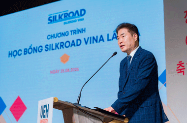 Silkroad Vina trao 1 tỉ đồng học bổng, lan tỏa giá trị giáo dục bền vững