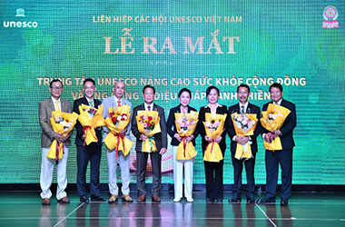 Ra mắt Trung tâm UNESCO Nâng cao sức khỏe cộng đồng và Ứng dụng Vi diệu pháp hành thiền