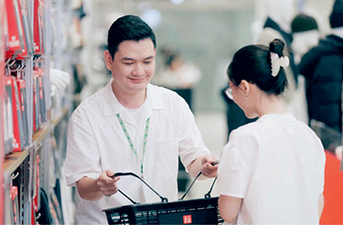Dấu ấn mạnh mẽ từ cam kết phát triển bền vững của Uniqlo