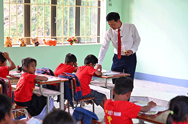 Khát vọng học tập giữa núi rừng Trường Sơn