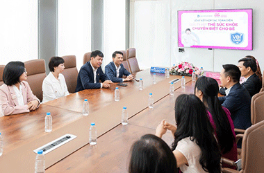 Bảo hiểm VBI và Con Cưng hợp tác thúc đẩy bảo hiểm sức khỏe trẻ em
