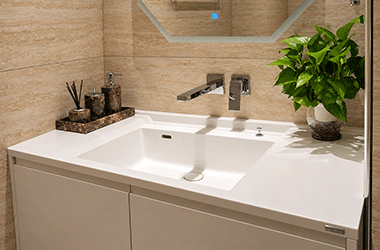 Giải pháp lavabo liền khối cho gia đình nhiều thế hệ