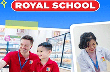 Royal School: Khi trái tim người thầy mở lối