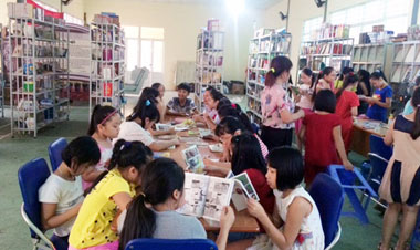 Nhiều địa phương mở cửa thư viện trường học trong dịp hè