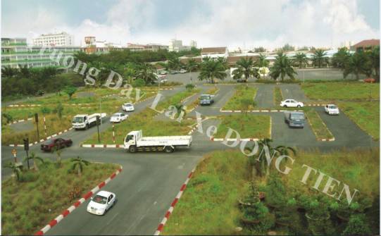 Trường Dạy Lái Xe Đồng Tiến