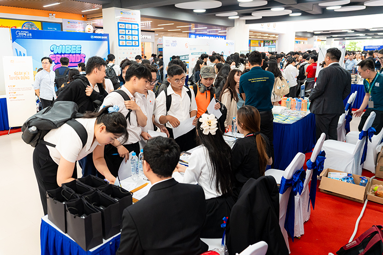Cơ hội việc làm từ doanh nghiệp đa quốc gia tại HUTECH International Job Fair