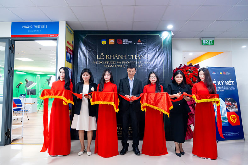 HUTECH khánh thành phòng thực hành ngành nghệ thuật số