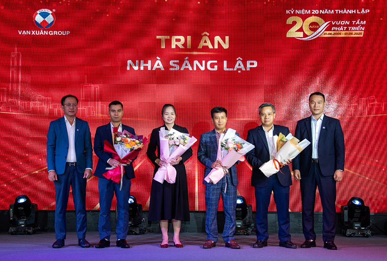 Vạn Xuân Group kỷ niệm 20 năm với chuỗi hoạt động kết nối cảm xúc