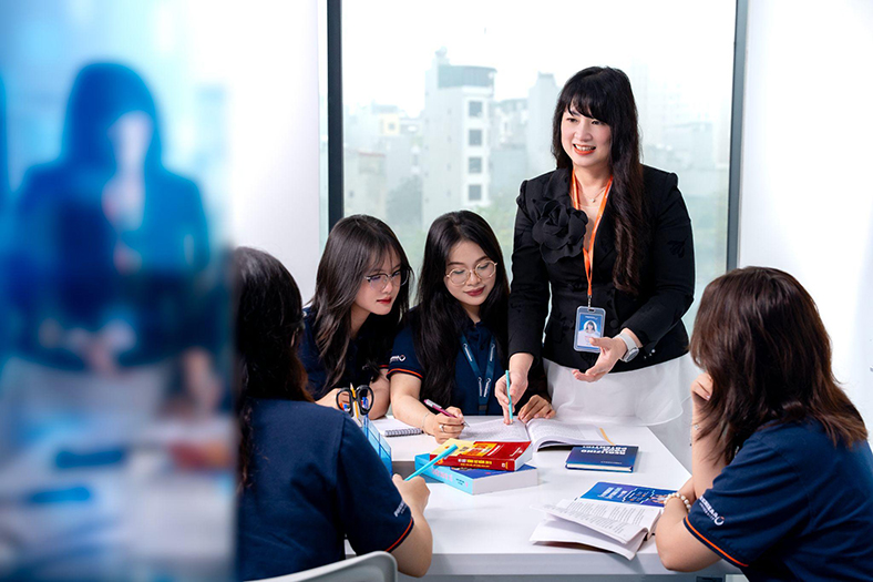 Học luật thời hội nhập tại Đại học Phenikaa