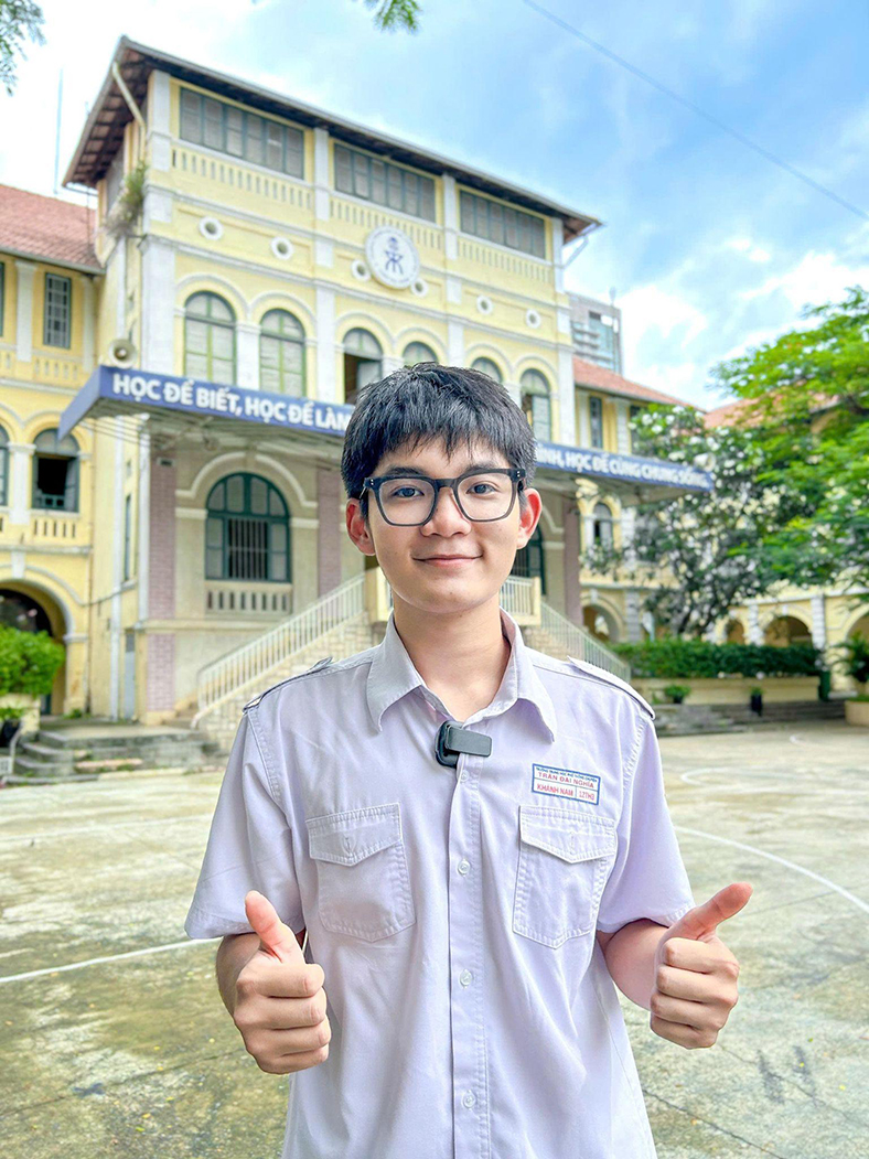 Học sinh Việt đạt điểm tuyệt đối SAT 1600/1600