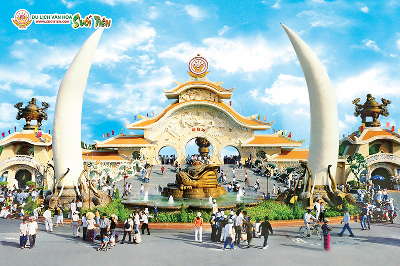 Suối Tiên: từ trại nuôi trăn đến biểu tượng du lịch văn hóa Việt