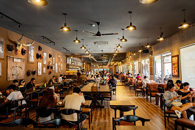 Americano Coffee chinh phục F&B với phong cách cao bồi Texas