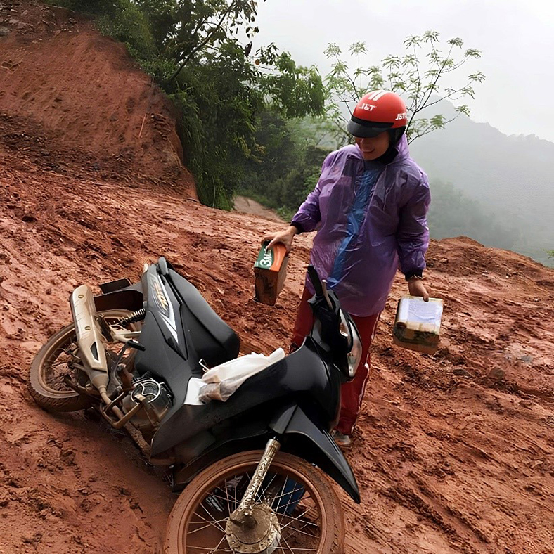 J&T Express hỗ trợ cán bộ, nhân viên vùng thiên tai