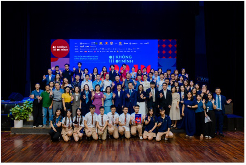 PVcomBank đồng hành cùng chiến dịch 'Không Một Mình'