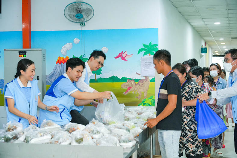 Hành trình kết nối và lan tỏa yêu thương của Shinhan Life