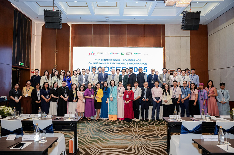 150 nhà khoa học tham gia hội nghị về kinh tế trong kỷ nguyên số