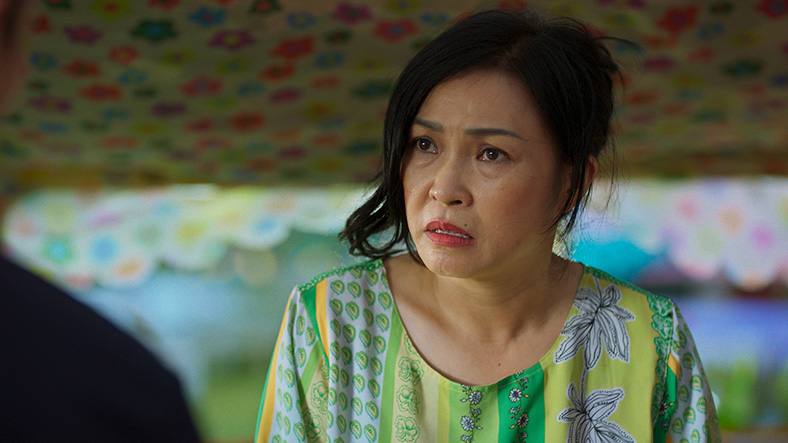 Con Kể Ba Nghe: Sau tất cả, cái ôm của bố là điều con cần