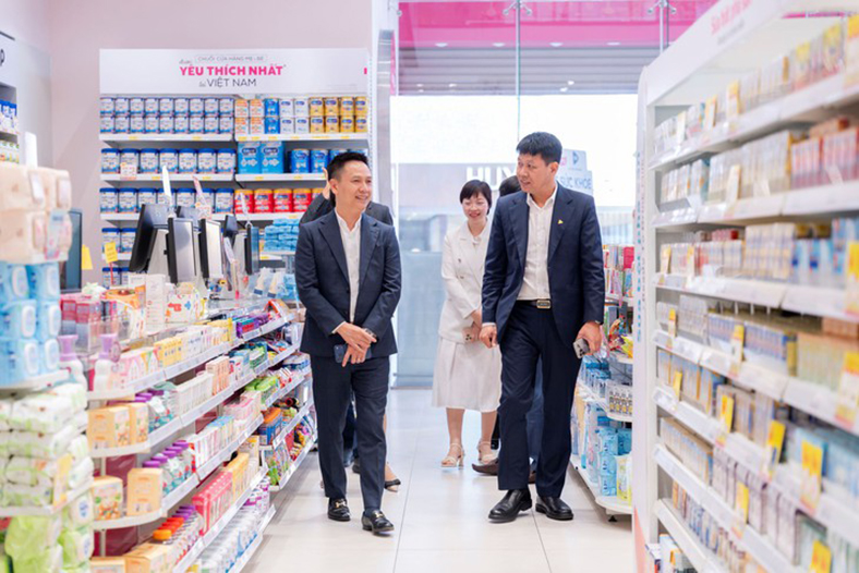 Bảo hiểm VBI và Con Cưng hợp tác thúc đẩy bảo hiểm sức khỏe trẻ em