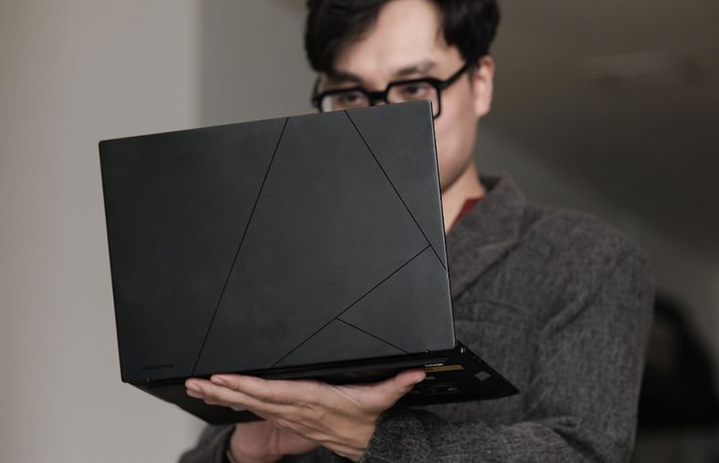 Thị trường laptop AI Việt đón dòng chip AMD Ryzen AI 400 Series mới