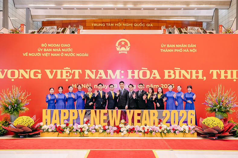 Thương hiệu Đôi Dép đồng hành cùng Xuân Quê Hương 2026