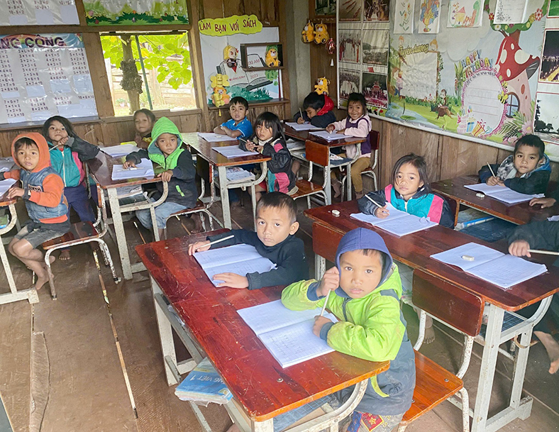 Khát vọng học tập giữa núi rừng Trường Sơn