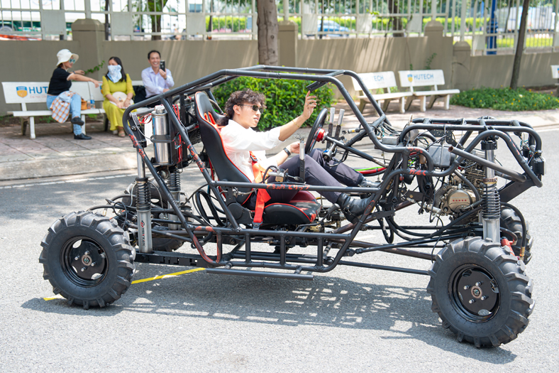 Sinh viên HUTECH và hành trình đưa đam mê kỹ thuật vào từng cỗ máy