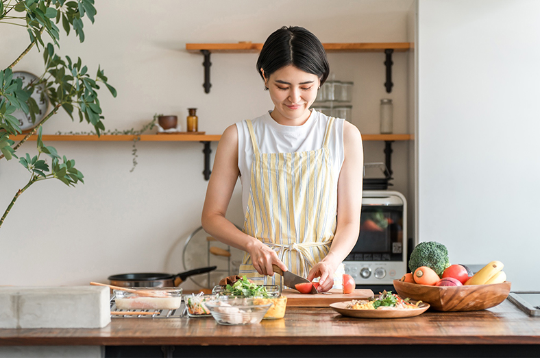 Người trẻ tự nấu: vừa nhanh gọn, vừa chủ động bữa ăn mỗi ngày