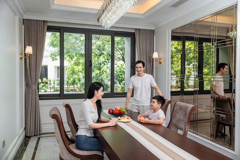Eurowindow triển khai ưu đãi cho dòng cửa cách nhiệt trong mùa nắng nóng