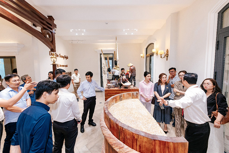 Nhà triển lãm Nước mắm Liên Thành giữa lòng thành phố