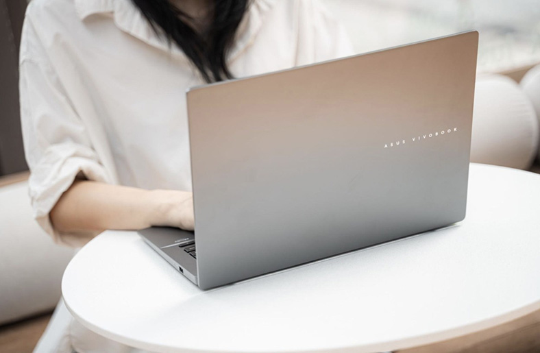 Mùa mua sắm tựu trường khác biệt với laptop ASUS