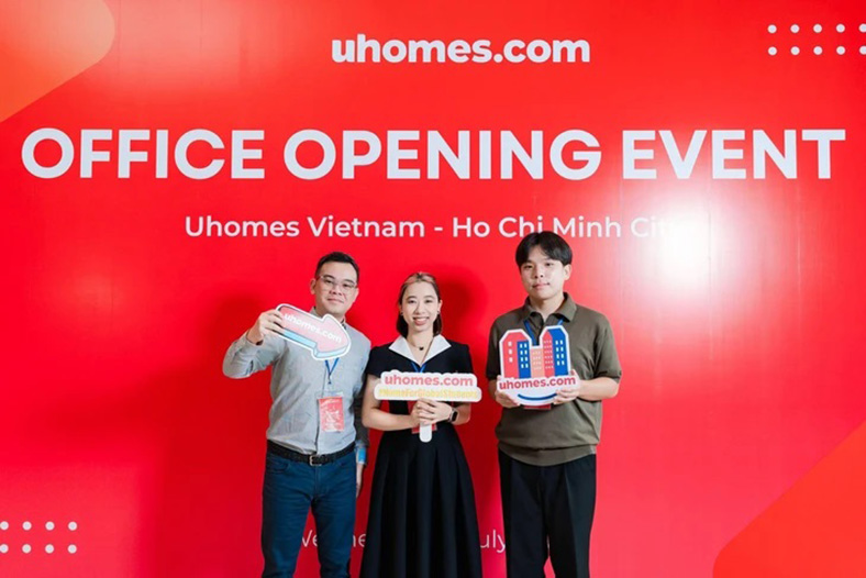 Nền tảng nhà ở du học toàn cầu Uhomes.com khai trương văn phòng tại TP.HCM