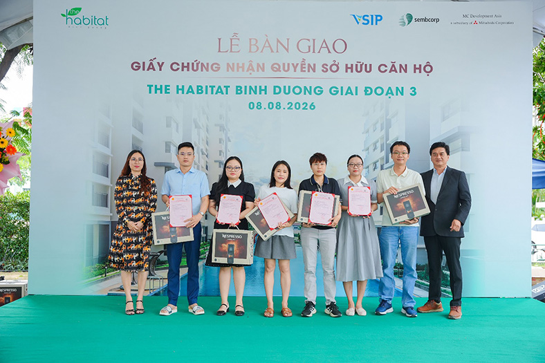 The Habitat Bình Dương trao sổ hồng cho cư dân sau 6 tháng bàn giao