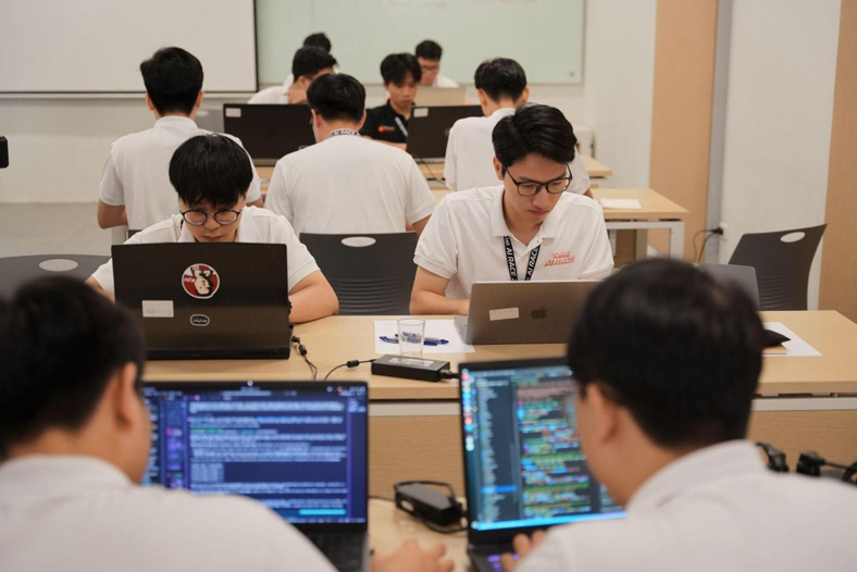 Viettel AI Race 2026: Đưa thí sinh vào môi trường AI thực tế doanh nghiệp