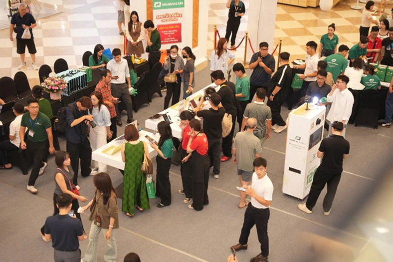 Hoàng Hà Mobile mở bán iPhone 18 Pro và iPhone 18 Pro Max tại Royal City