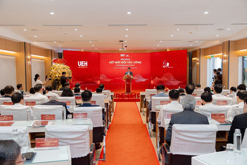 UEH và bước chuyển đồng sáng tạo: Đưa tri thức thành giải pháp thực tiễn