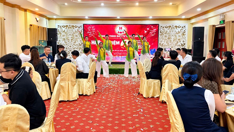 Công ty Đầu tư Tài chính H2 kỷ niệm 7 năm phát triển đội ngũ Mekong