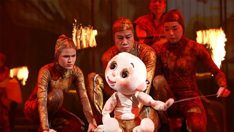 'Mơ Show' giữ giấc mơ sân khấu sau ánh đèn