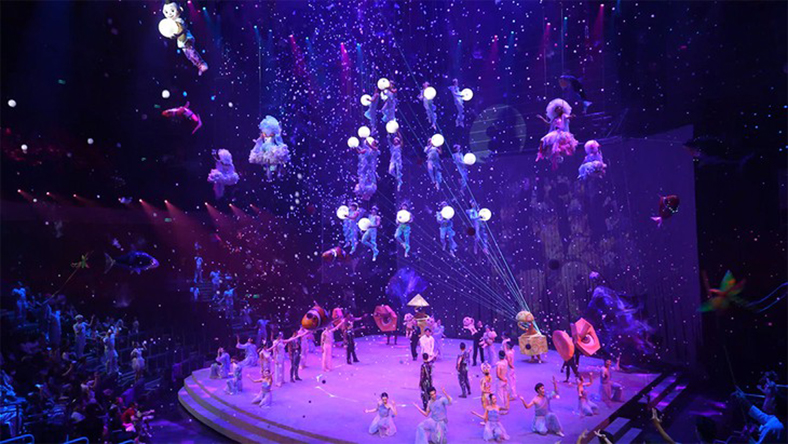 'Mơ Show' giữ giấc mơ sân khấu sau ánh đèn