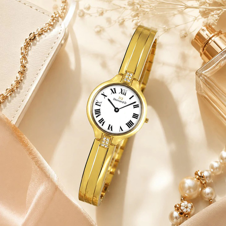 Mua quà tặng 20-10 tại Đăng Quang Watch: Đồng hồ nữ giảm giá đến 50%
