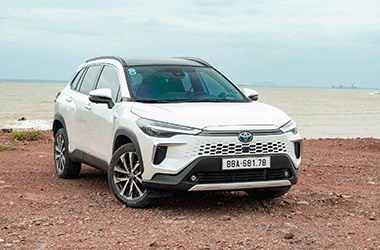 Toyota Corolla Cross lập kỷ lục doanh số, tăng 46% trong tháng 9/2025