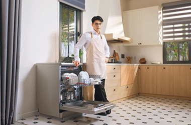 Huy Trần tận dụng công nghệ thế nào để chăm tổ ấm?