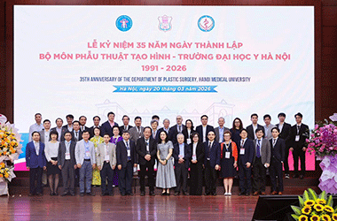 CereForm đồng hành cùng lễ kỷ niệm 35 năm Bộ môn Phẫu thuật tạo hình