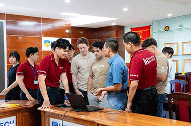 Những bài học trưởng thành từ môi trường đa văn hóa